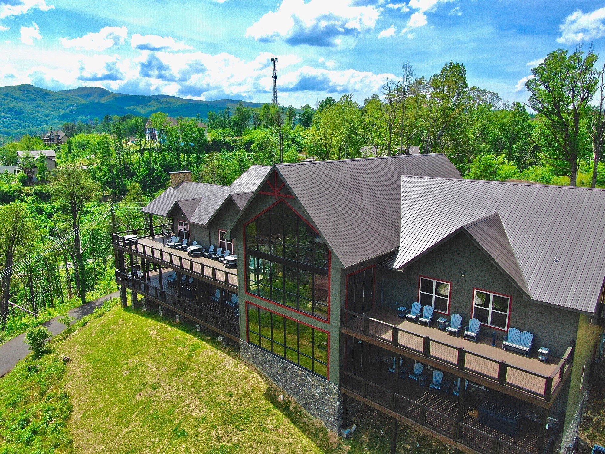 Fearless Women Smoky Mountain Retreat x Free Bleeders